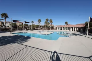 Photo #5: 2195735 Listing 