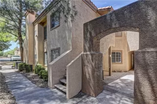 Photo #1: 2195803 Listing