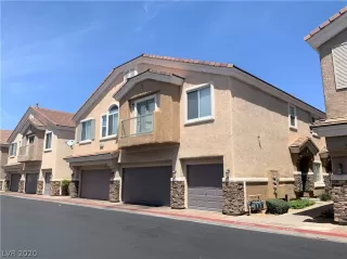 Photo #1: 2195811 Listing