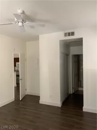 Photo #5: 2196026 Listing 