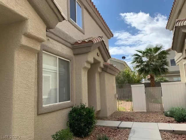 MLS: 2196084 Condo For Sale