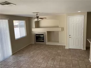 Photo #2: 2196084 Listing