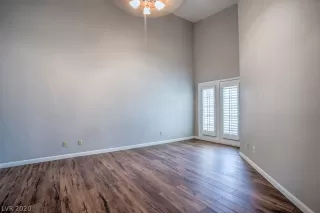 Photo #1: 2196103 Listing 