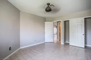 Photo #3: 2196103 Listing 