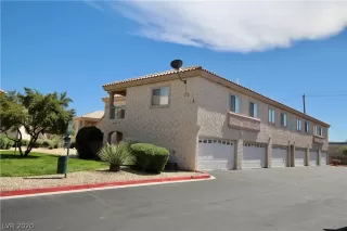 Photo #1: 2196212 Listing