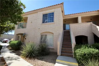 Photo #3: 2196212 Listing