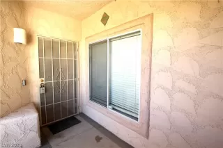 Photo #4: 2196212 Listing