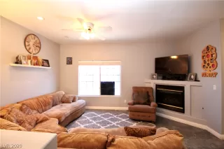 Photo #6: 2196212 Listing