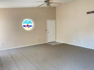 Photo #3: 2196350 Listing