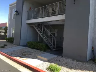 Photo #4: 2196376 Listing 