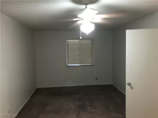 Photo #6: 2196401 Listing 