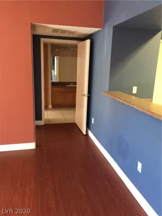 Photo #3: 2196472 Listing 