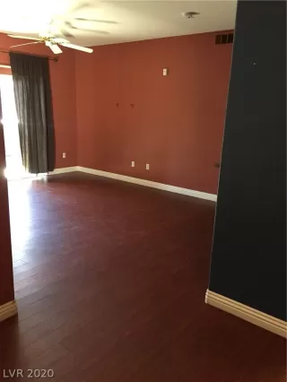 Photo #4: 2196472 Listing 