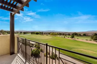 Photo #2: 2196479 Listing 