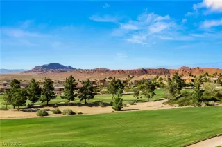 Photo #5: 2196479 Listing 