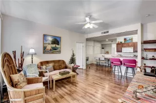 Photo #1: 2196512 Listing 