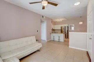 Photo #2: 2196524 Listing