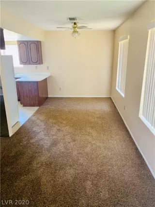 Photo #3: 2196642 Listing 