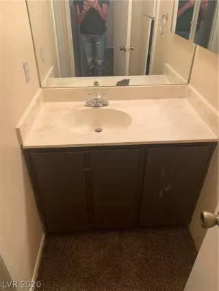 Photo #6: 2196642 Listing 