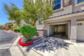 Photo #3: 2196666 Listing 