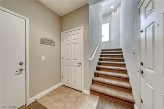 Photo #4: 2196666 Listing 