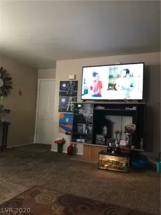 Photo #3: 2196675 Listing