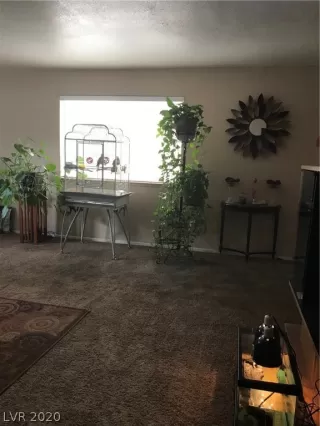 Photo #4: 2196675 Listing