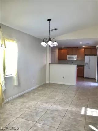 Photo #1: 2196683 Listing