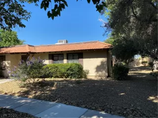 Photo #3: 2196782 Listing