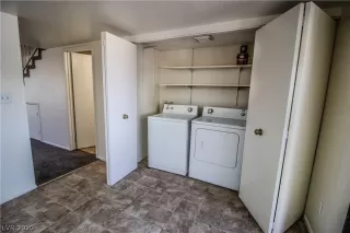 Photo #5: 2196805 Listing 