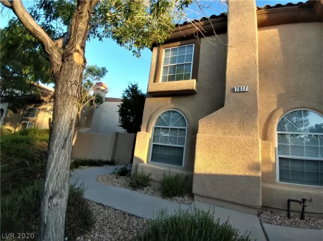 MLS: 2196947 Condo For Sale
