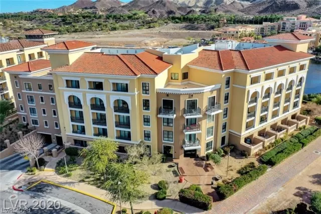 MLS: 2196953 Condo For Sale