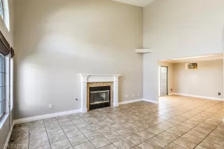 Photo #4: 2196976 Listing