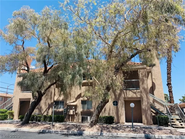 MLS: 2197032 Condo For Sale