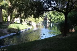 Photo #3: 2197100 Listing