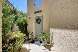 Photo #1: 2197178 Listing