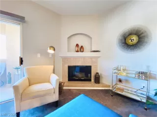 Photo #4: 2197195 Listing