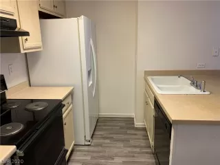 Photo #4: 2197198 Listing 