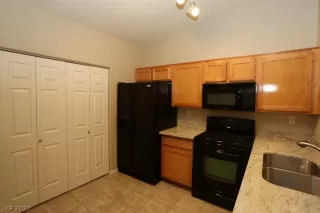 Photo #4: 2197226 Listing