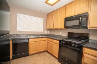 Photo #2: 2197253 Listing