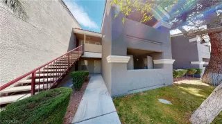 Photo #3: 2197333 Listing