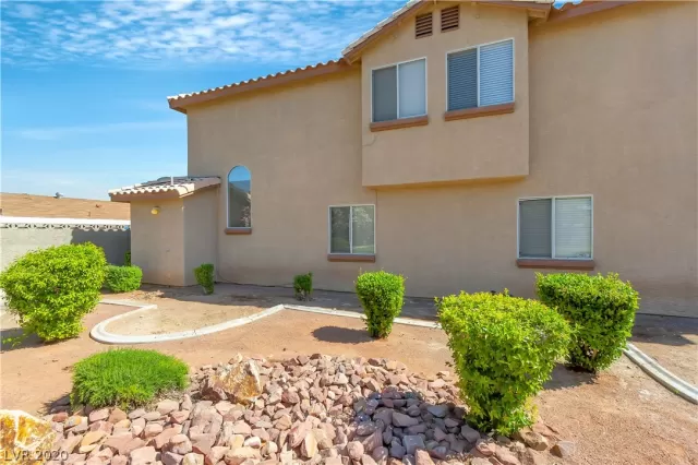 MLS: 2197347 Condo For Sale