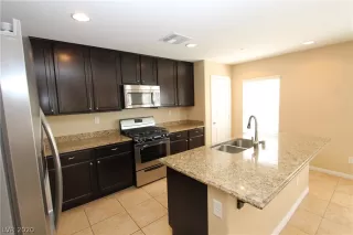 Photo #6: 2197384 Listing 