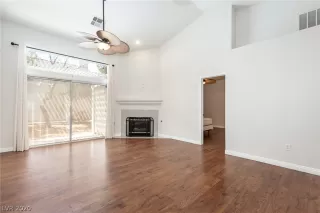 Photo #1: 2197445 Listing 