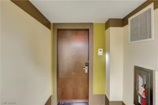 Photo #2: 2197520 Listing 