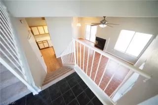 Photo #6: 2197529 Listing