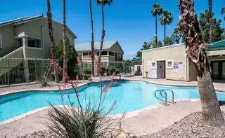 Photo #1: 2197567 Listing