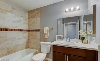 Photo #3: 2197567 Listing