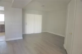 Photo #4: 2197567 Listing