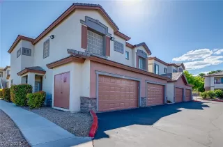 Photo #1: 2197717 Listing